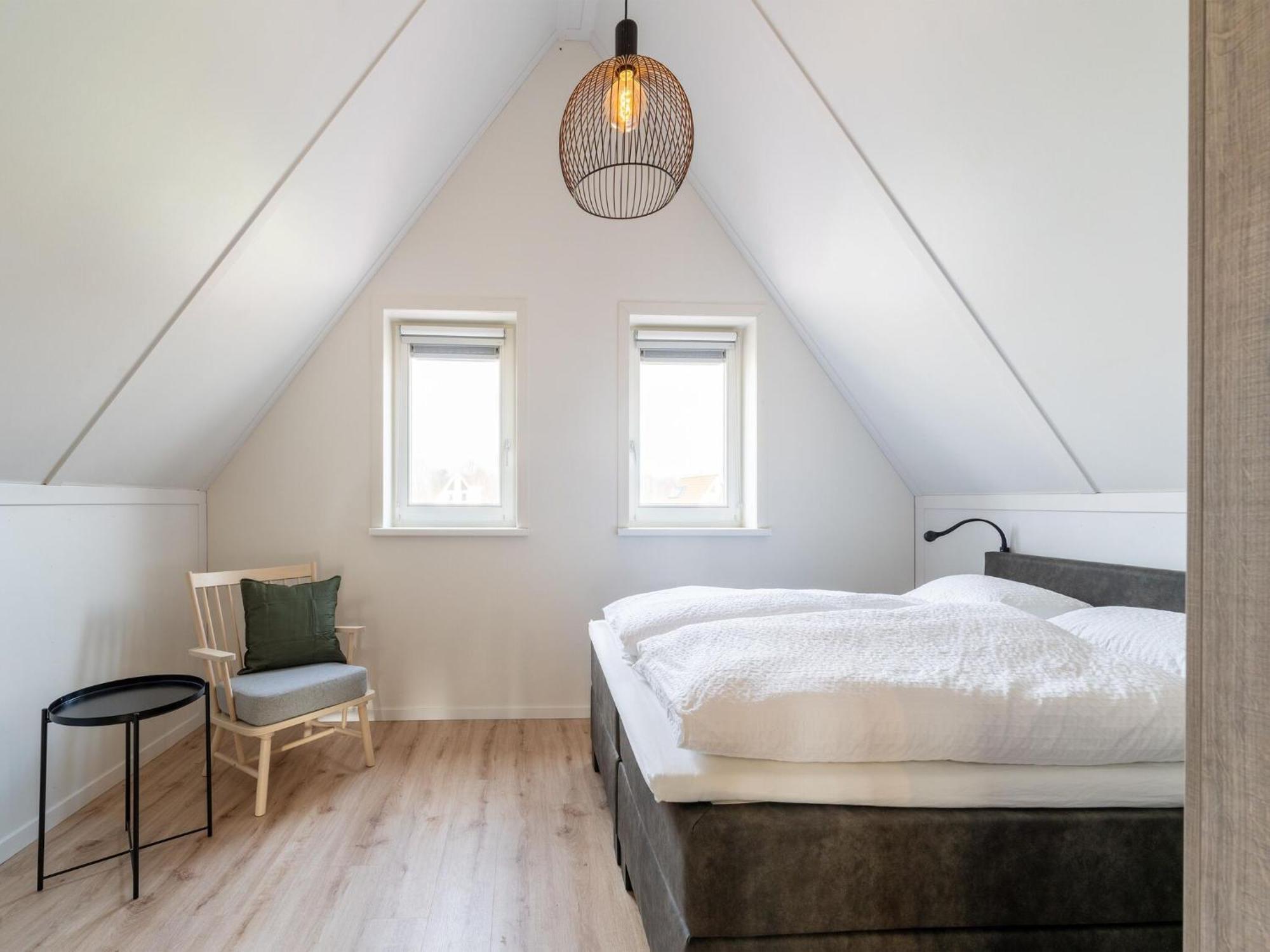 Luxurious With Garden And Parking Hébergement de vacances